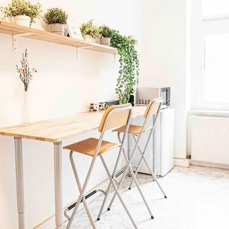 Moderne In Leipziger Altbau - Netflix Inklusive *