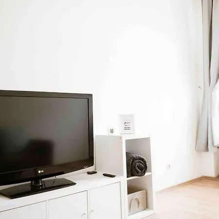 Moderne In Leipziger Altbau - Netflix Inklusive Apartman